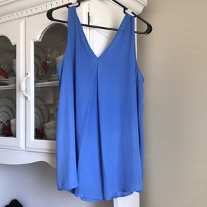 Sleeveless tank top in periwinkle